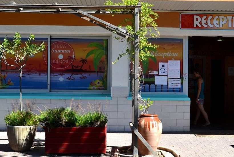 リゾートホテル Vias Plage Camping Les Salisses Quality Holidays