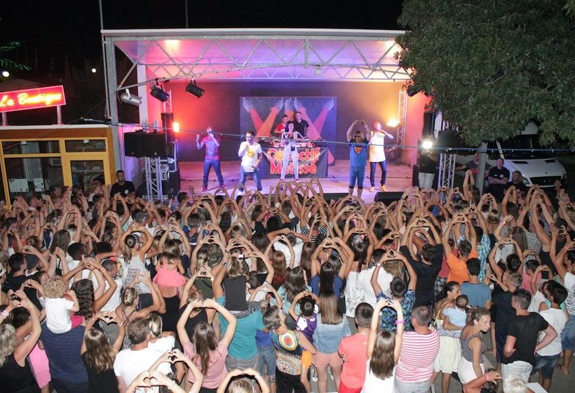 リゾートホテル Vias Plage Camping Les Salisses Quality Holidays