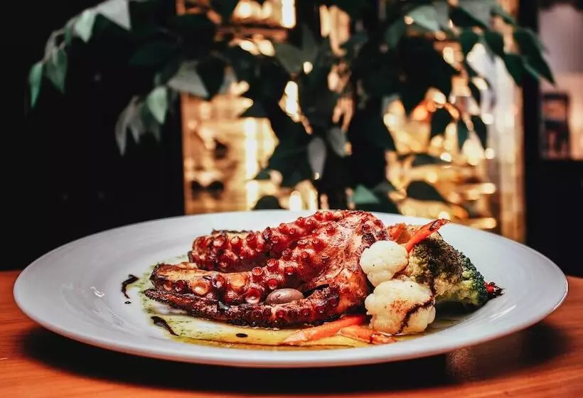 Ride Surf Resort & Spa Peniche