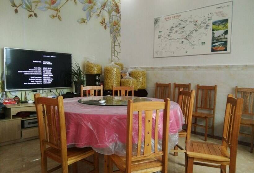 Wuyuan Jiangling View Inn