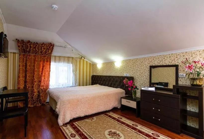 هاستل Apartments Krasnodar Expo