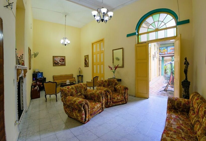 هتل Havana Belkis Rooms