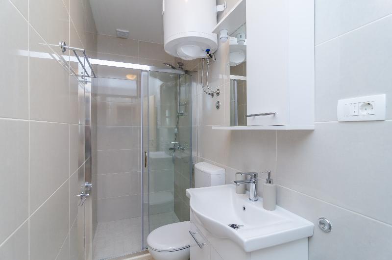 ホテル Apartments Villa Dadic