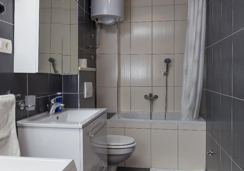 ホテル Apartments Villa Dadic