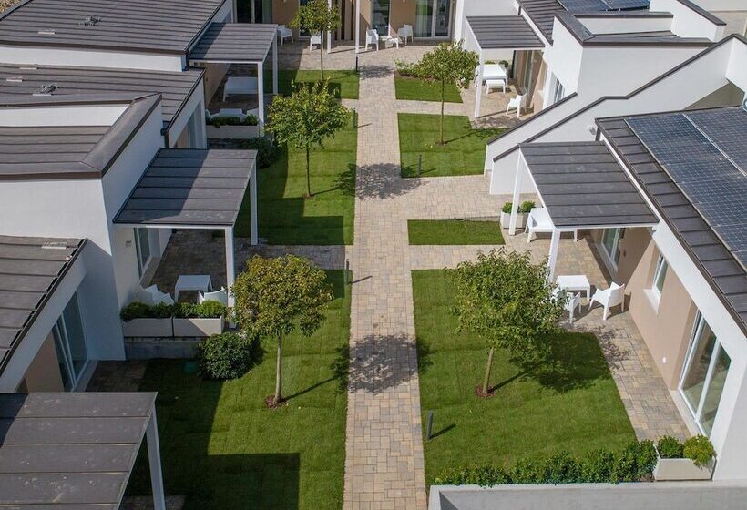 فندق Aurora Apart