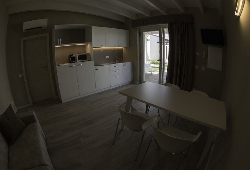 فندق Aurora Apart