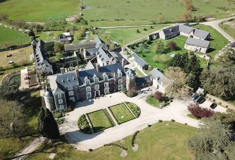 ホテル Château De L Epinay