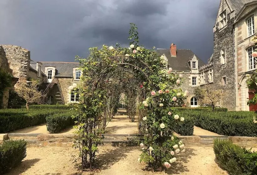 ホテル Château De L Epinay