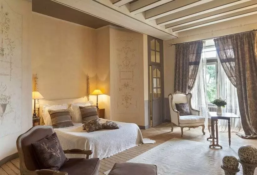 ホテル Château De L Epinay