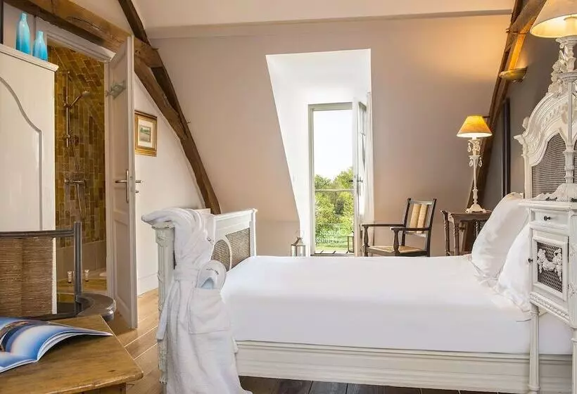 ホテル Château De L Epinay