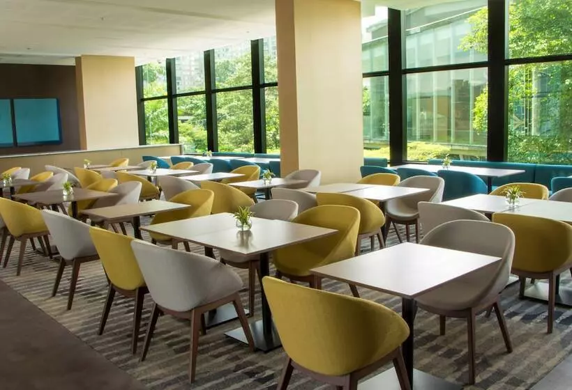 ホテル Estelar Square