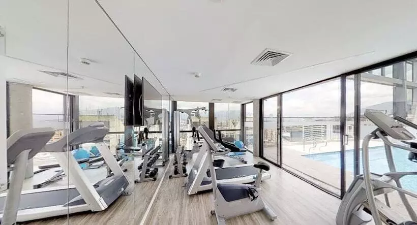 ホテル Estelar Square