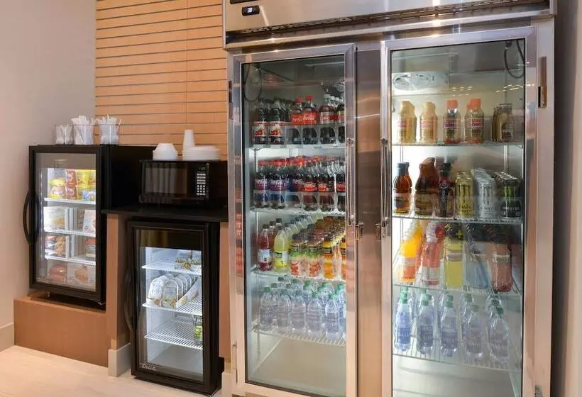 Hotelli Holiday Inn Express & Suites   Ottumwa, An Ihg