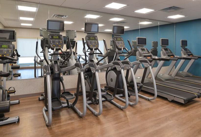 בית מלון כפרי Holiday Inn Express & Suites   Ottumwa, An Ihg