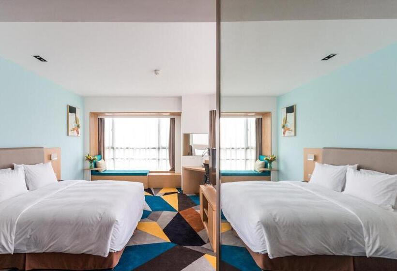 בית מלון כפרי Holiday Inn Express Chengdu Xindu, An Ihg