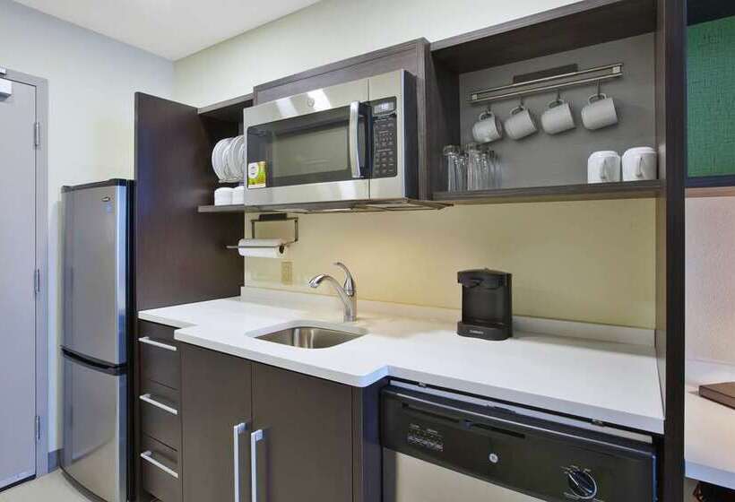 Отель Home2 Suites By Hilton Holland