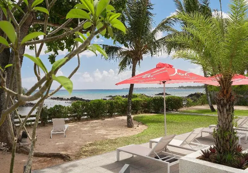 هتل Les Estivales Beachfront Suites & Penthouses By Lov
