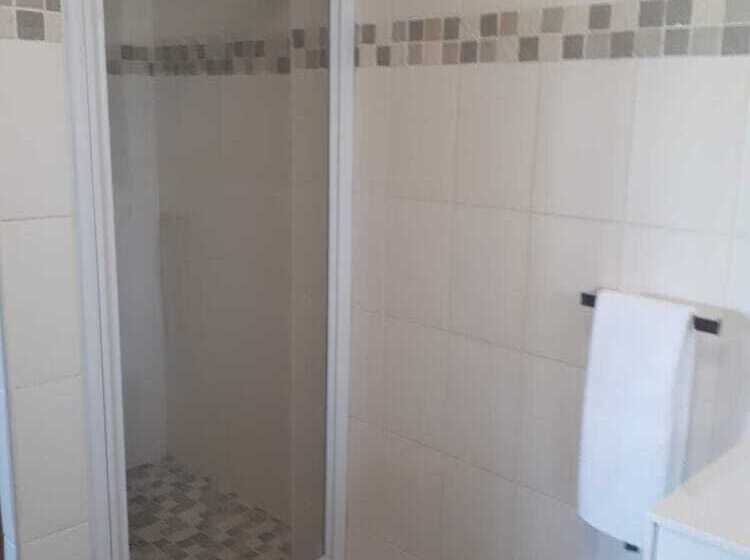 فندق Little Rock Guesthouse