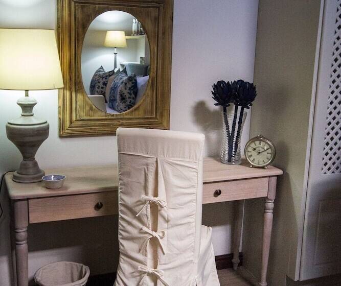 فندق Little Rock Guesthouse