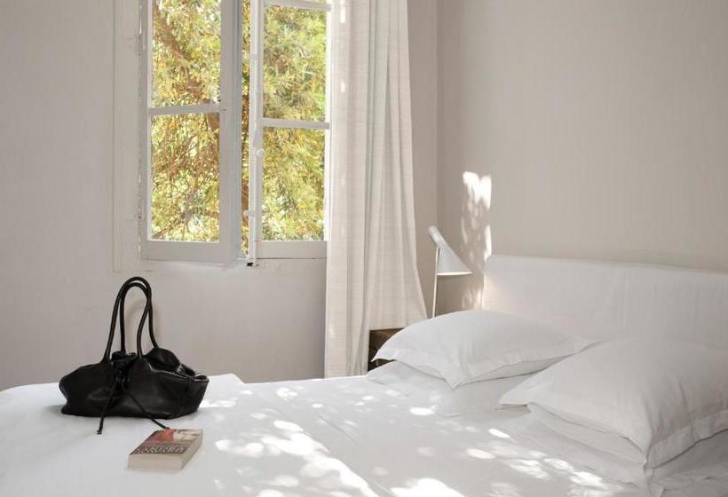 هتل Maison Dauphine