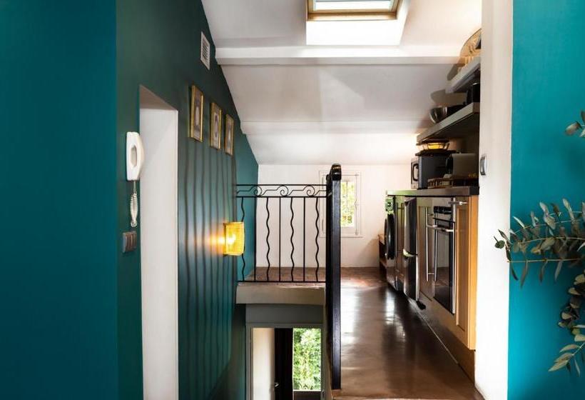 هتل Maison Dauphine