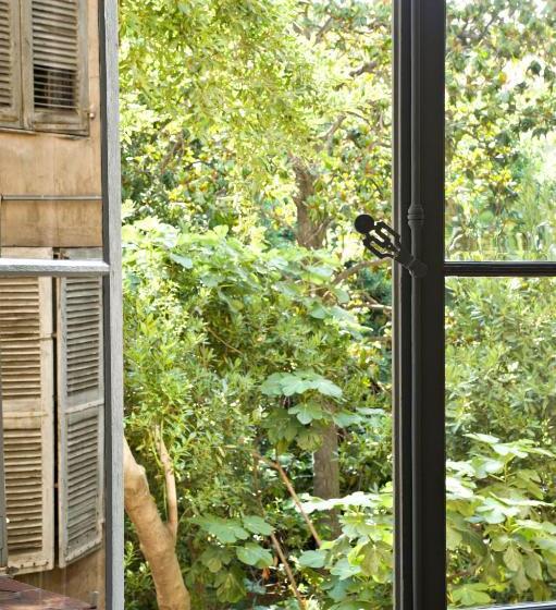 هتل Maison Dauphine