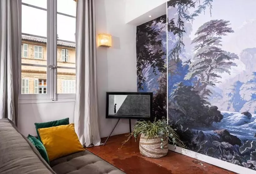 هتل Maison Dauphine