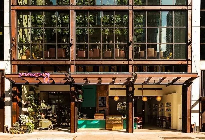 هتل Moxy Nyc Chelsea
