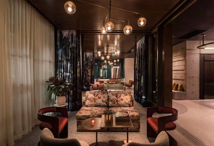 هتل Moxy Nyc Chelsea