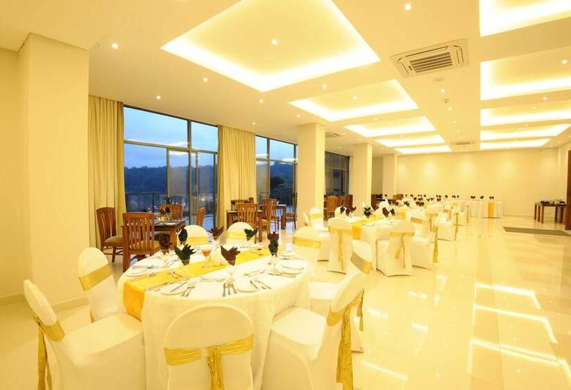 בית מלון כפרי Oak Ray Heritage