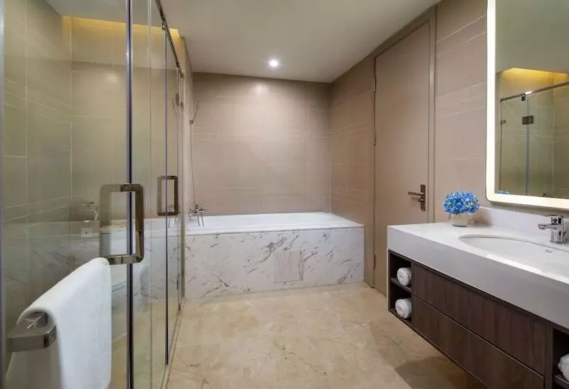 هتل Ramada Encore Chongqing Yubei