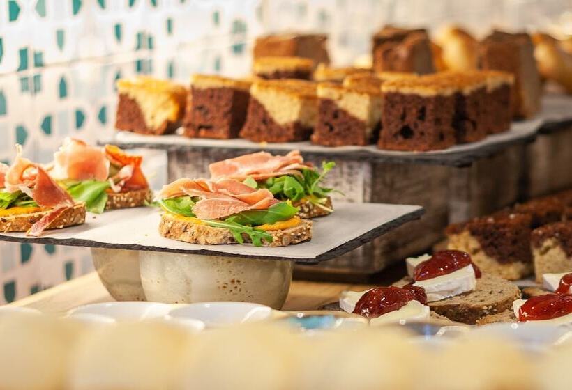 La Residencia Puerto Hotel & Spa