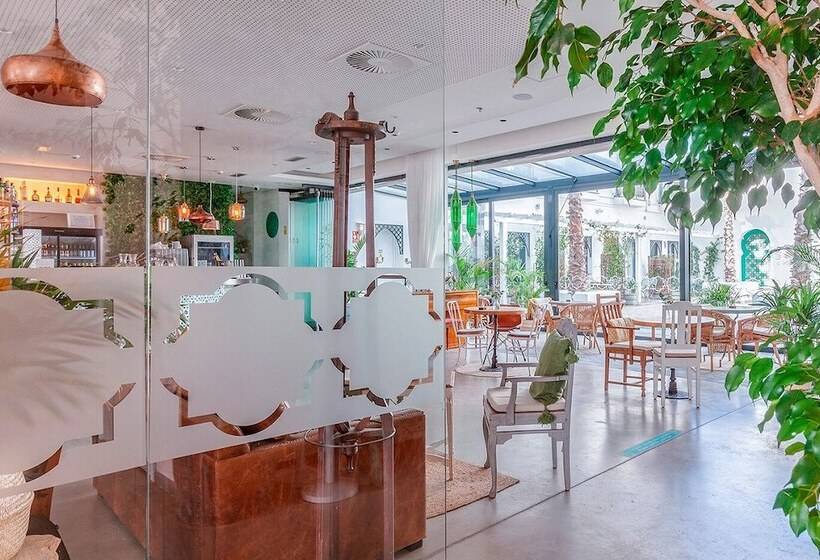 La Residencia Puerto Hotel & Spa