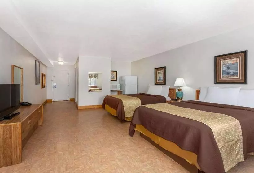 Hotelli Travelodge By Wyndham Casper