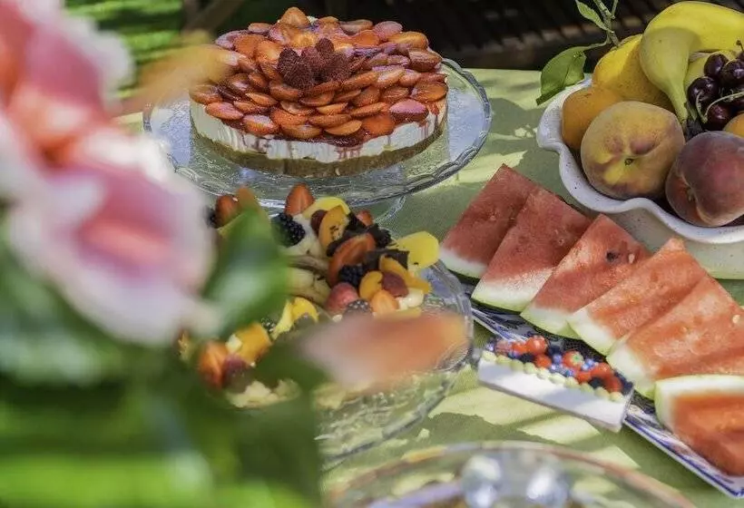 ホテル Villa Iolanda