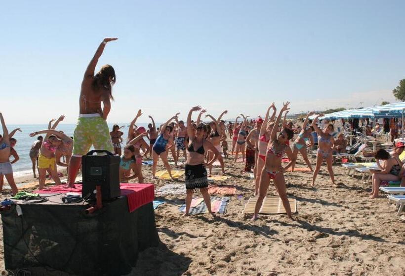 فندق Villaggio Welcome Riviera D Abruzzo