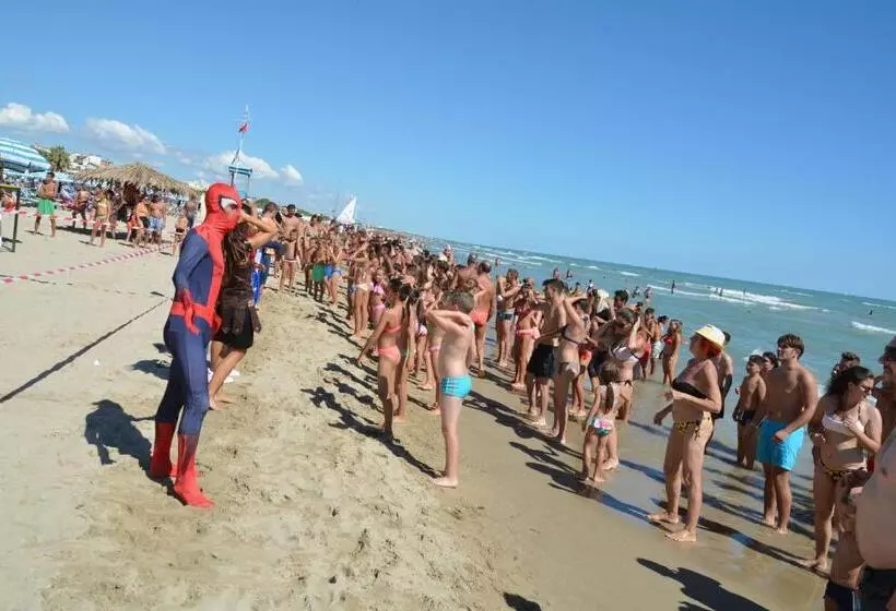 ホテル Villaggio Welcome Riviera D Abruzzo