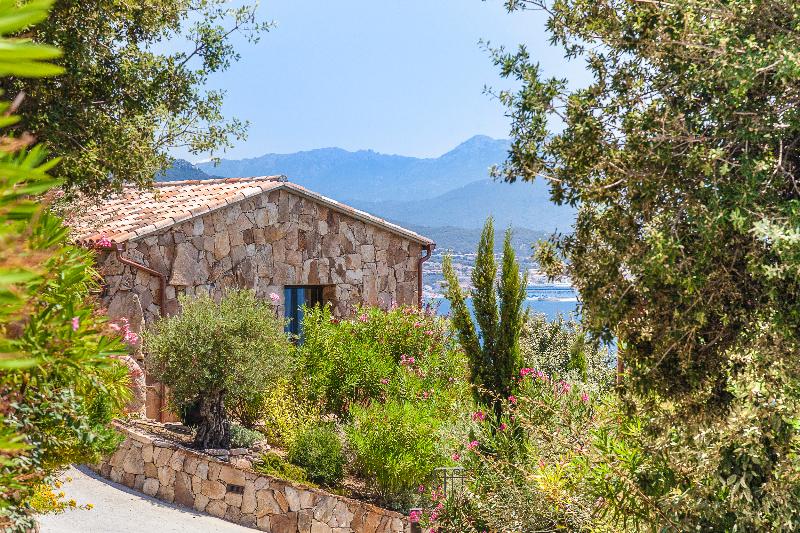 اقامتگاه Domaine Arcobiato