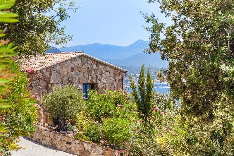 レジデンス Domaine Arcobiato