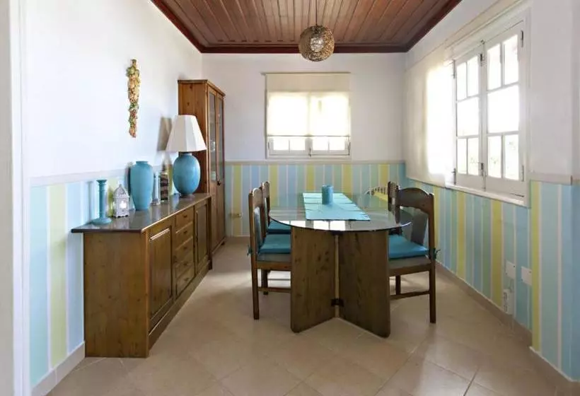 Villa Lydia