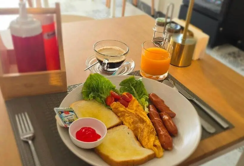 ベッドアンドブレックファースト I Talay Phuket