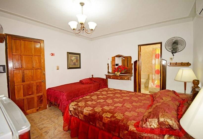 مسافرخانه B&b Perla