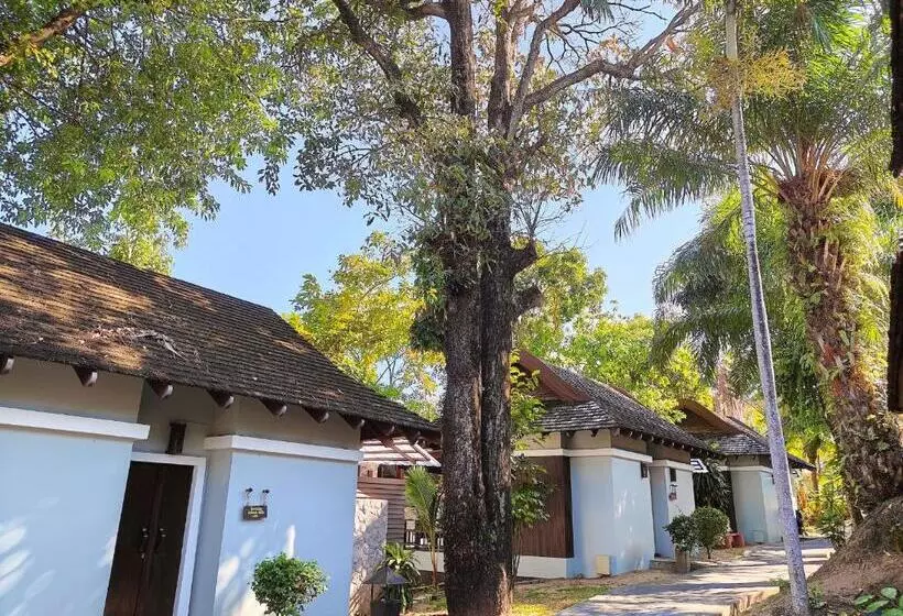 Hotelli Bhundhari Resort & Villas Samui