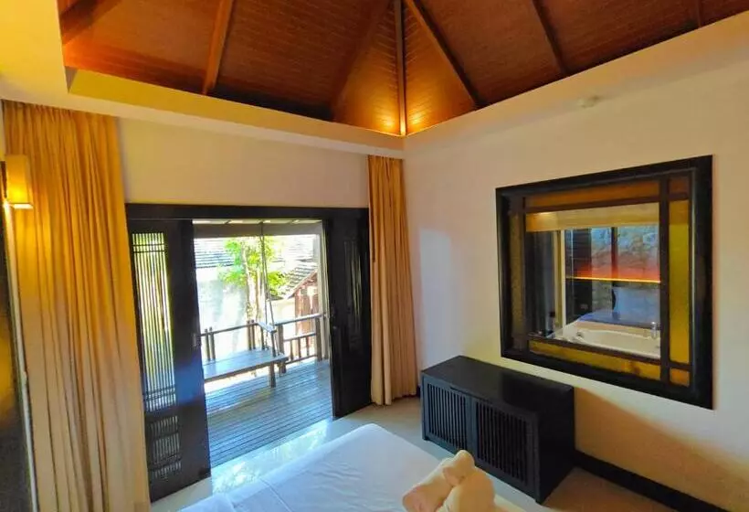 Hotelli Bhundhari Resort & Villas Samui