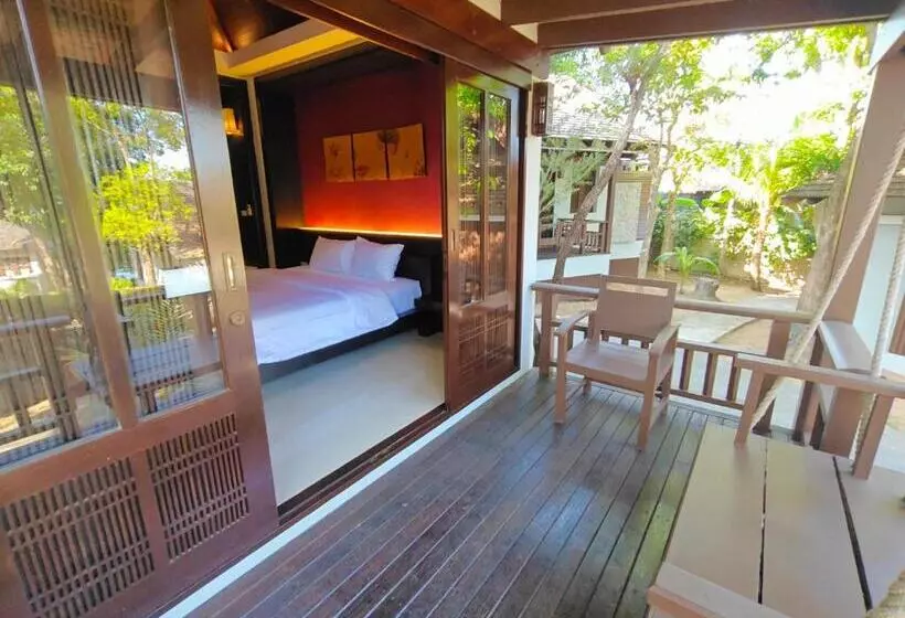 Hotelli Bhundhari Resort & Villas Samui