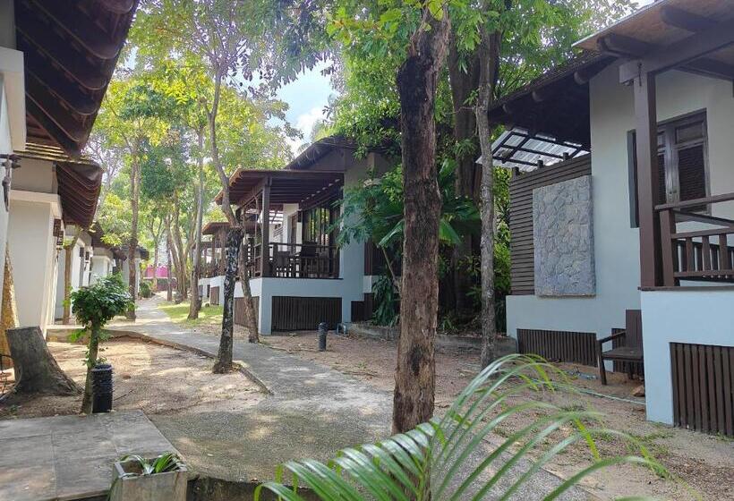 בית מלון כפרי Bhundhari Resort & Villas Samui