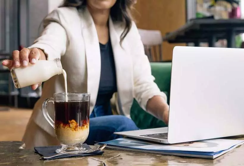 Cambria Hotel Boston Downtown   Seaport