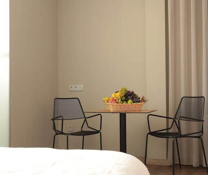 ホテル Ferman Pera