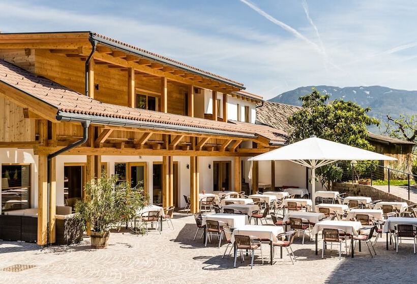 בית מלון כפרי Hasslhof