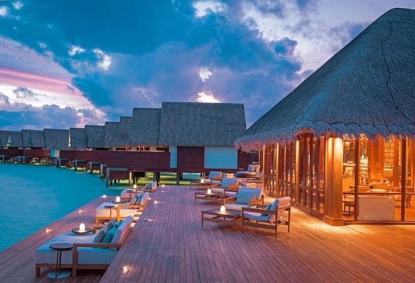 בית מלון כפרי Heritance Aarah   Premium All Inclusive   40 Minutes Away From Male By Seaplane